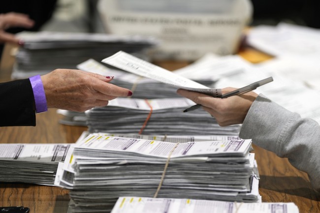 Eight Days From the Wisconsin Supreme Court Election, Early Voting Returns Show Trouble for Schimel – Twitchy