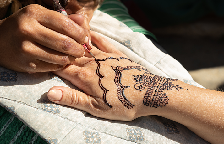 Stunning Henna Designs in Sharjah | Moon Beauty Salon