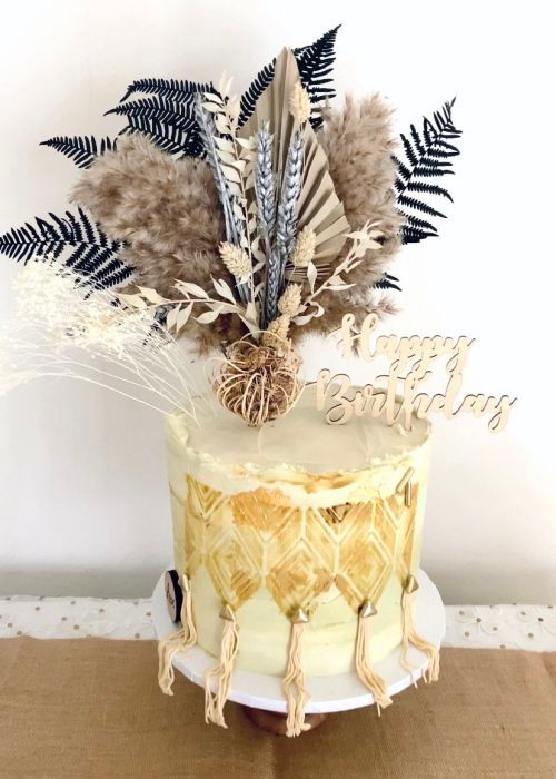 Asian Wedding Cakes London  | Nikkah Cakes | Indian Wedding Cakes
