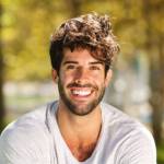 Jonathan Neuman Profile Picture
